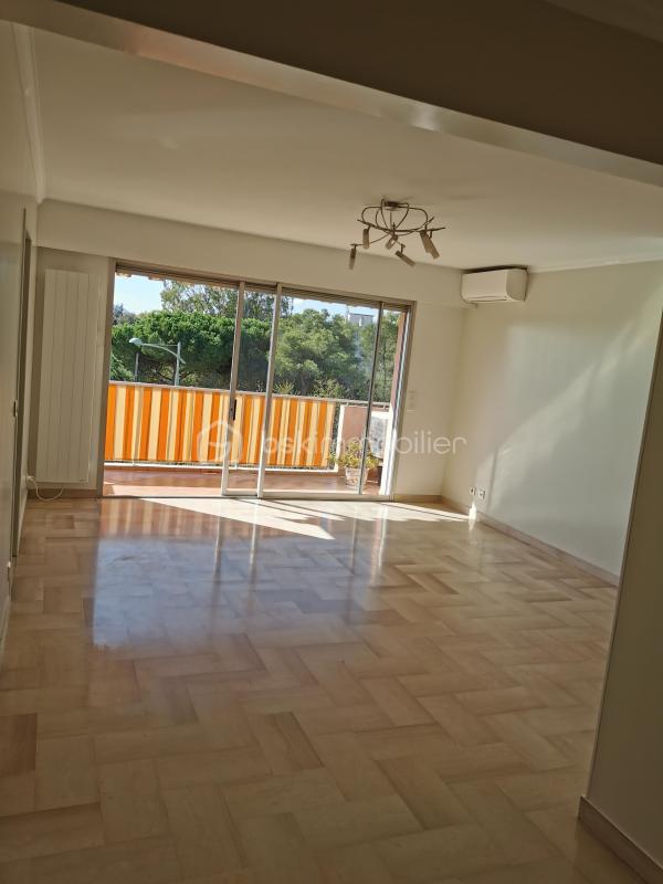 Appartement - 76 m² - 4 pièces