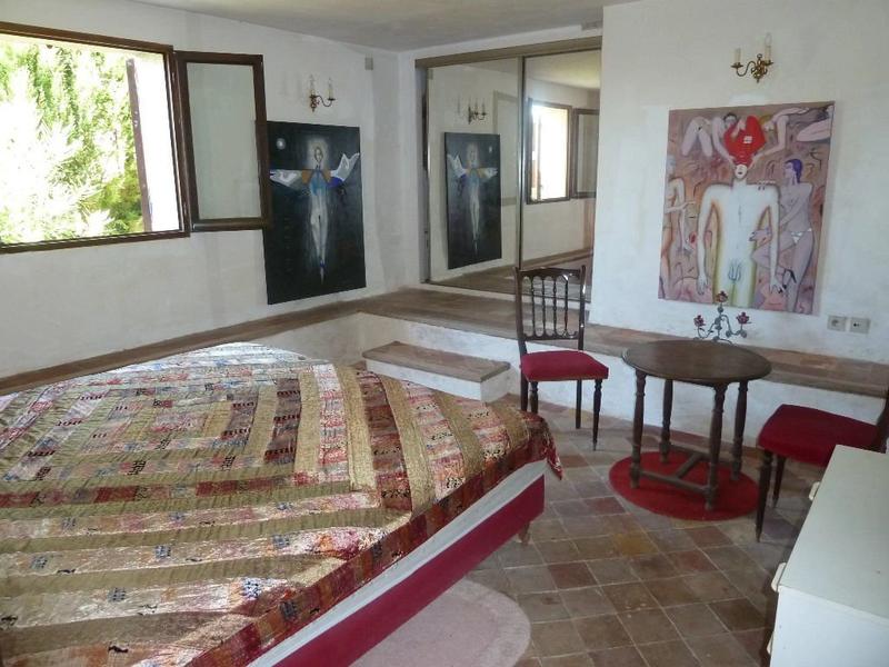 Villa - 200 m² - 7 pièces