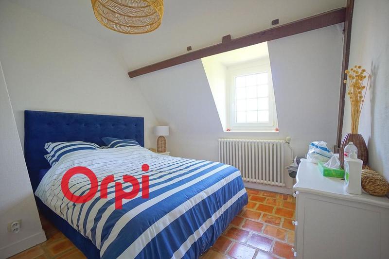 Maison - 225 m² - 8 pièces