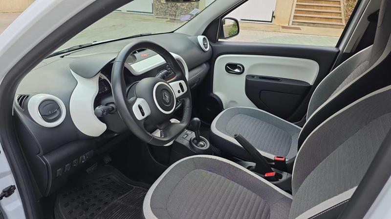 Renault Twingo III 1.0 SCe 70 Bva6 Intens