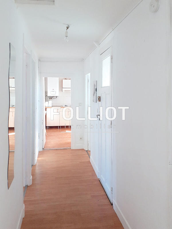 Immeuble - 300 m² - 16 pièces