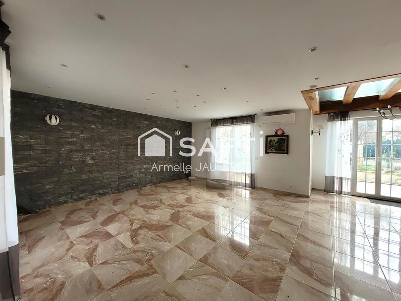 Maison - 158 m² - 6 pièces