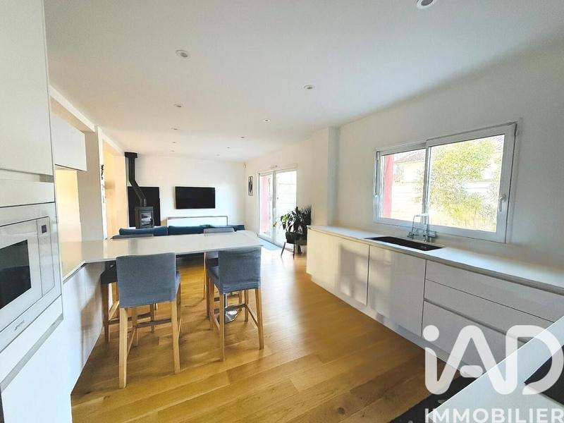 Maison - 130 m² - 5 pièces