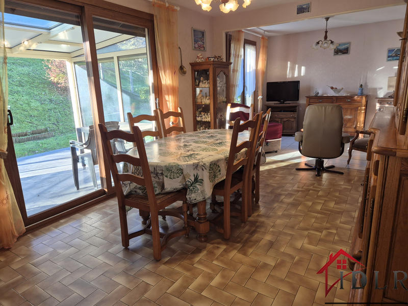 Maison - 155 m² - 8 pièces