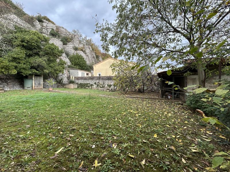 Maison - 96 m² - 5 pièces