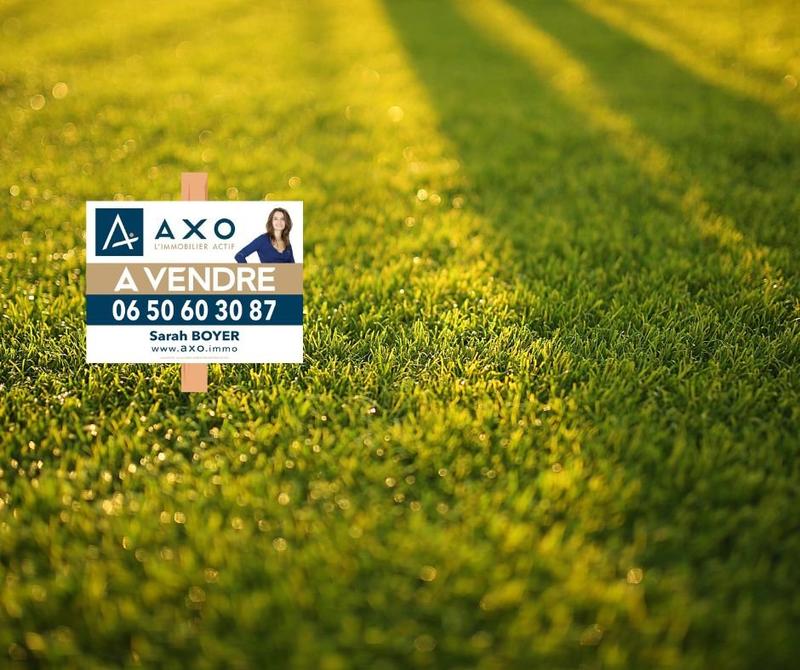 Terrain constructible - 1 800 m²