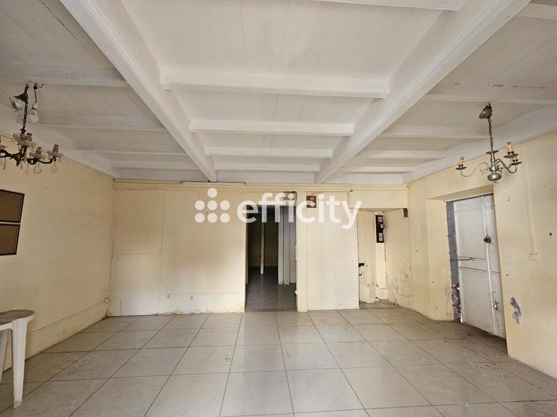 Maison - 102 m² - 4 pièces