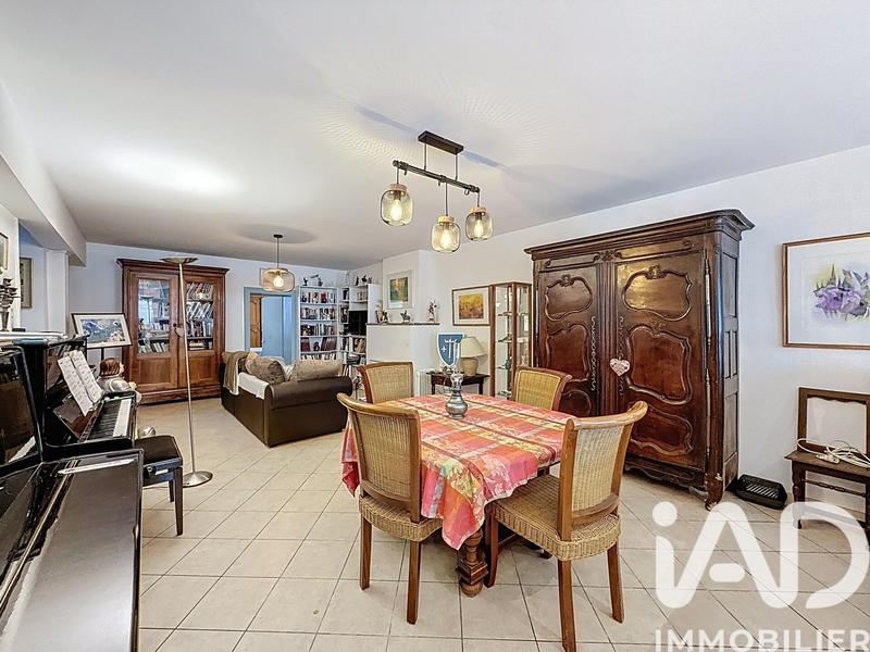 Appartement - 97 m² - 4 pièces