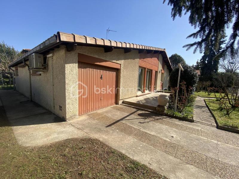 Maison - 96 m² - 4 pièces