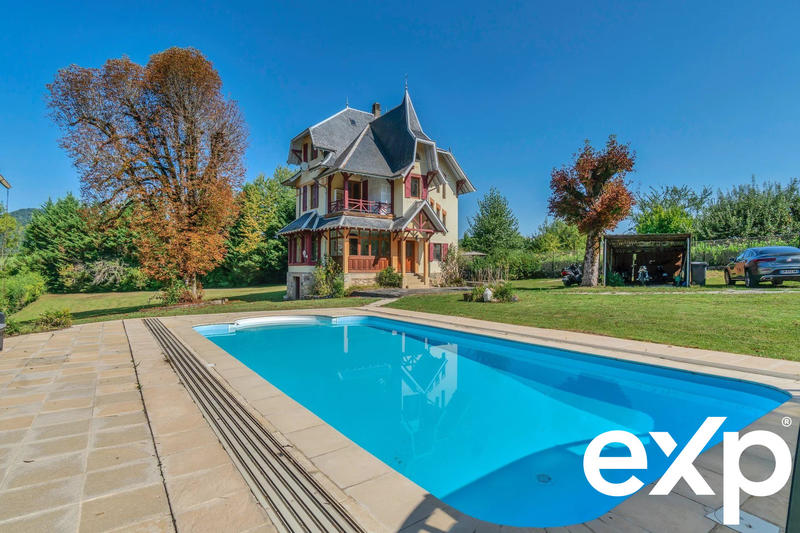 Maison - 120 m² - 5 pièces