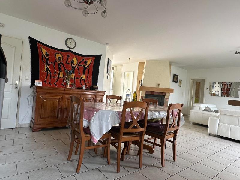 Maison - 127 m² - 7 pièces