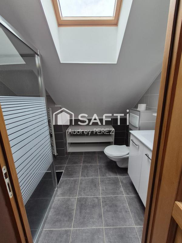 Maison - 223 m² - 8 pièces