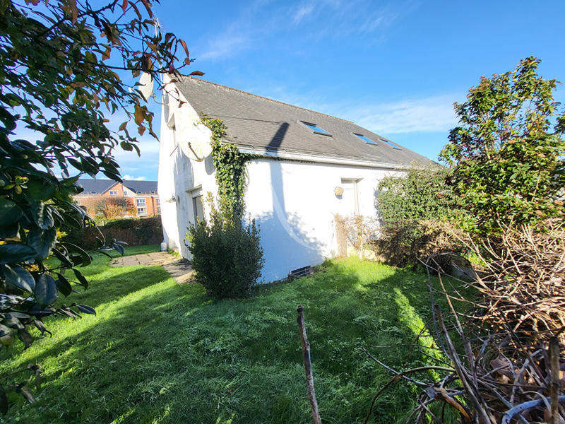 Maison - 189 m² - 9 pièces