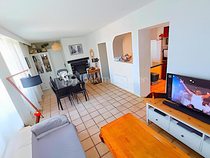 Appartement - 70 m² - 3 pièces