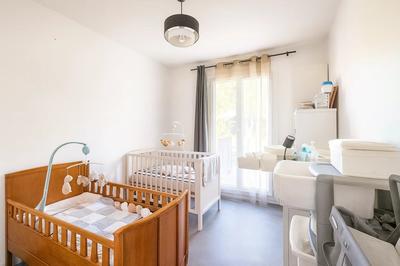 Maison - 92 m² - 5 pièces