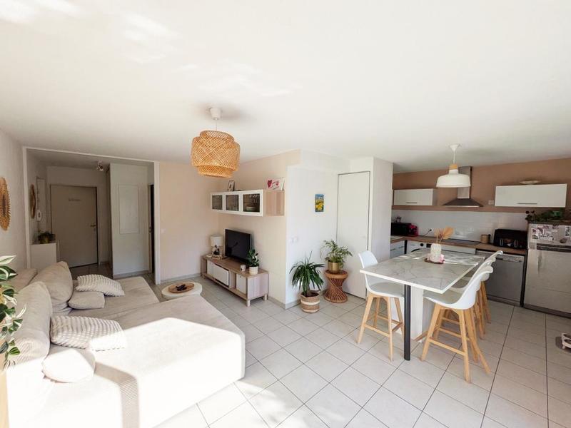 Appartement - 61 m² - 3 pièces