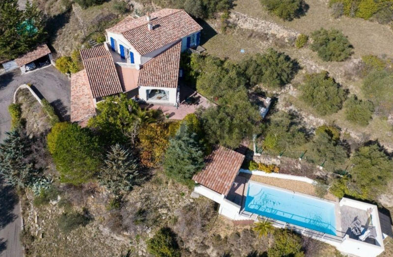 Villa - 159 m² - 6 pièces