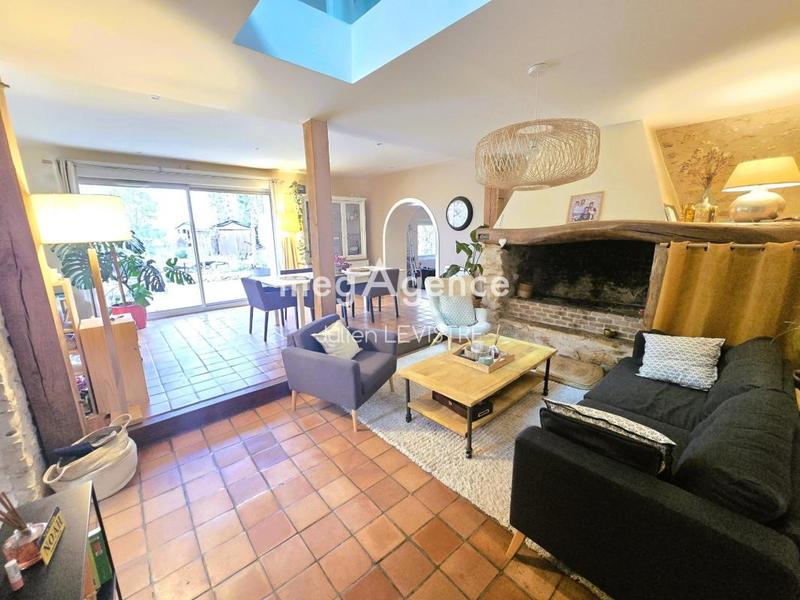 Maison - 176 m² - 6 pièces