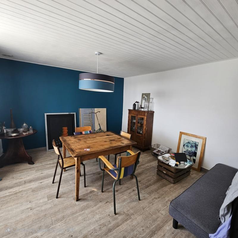 Maison - 92 m² - 5 pièces