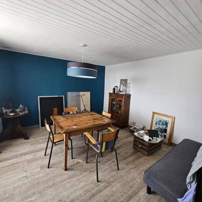 Maison - 92 m² - 5 pièces