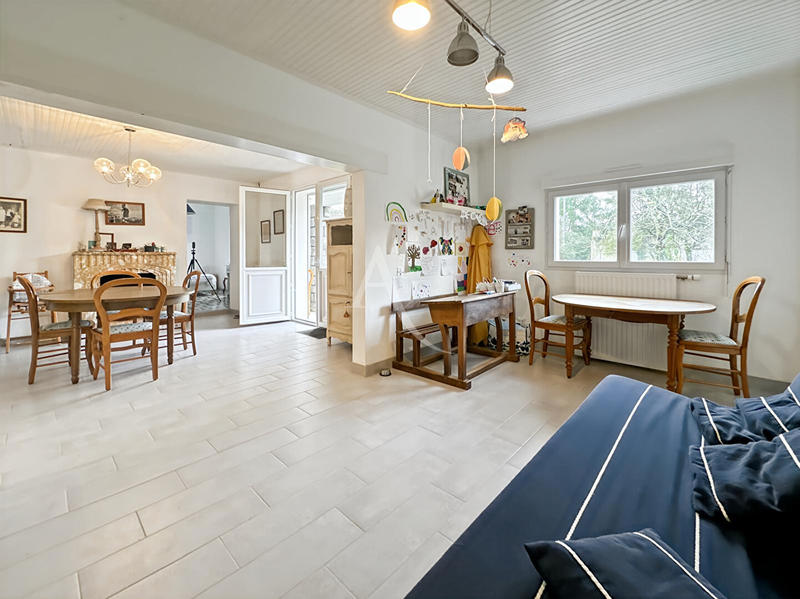 Maison - 131 m² - 6 pièces