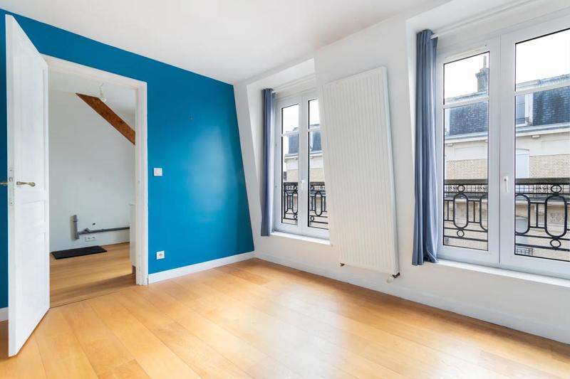 Appartement - 159 m² - 6 pièces