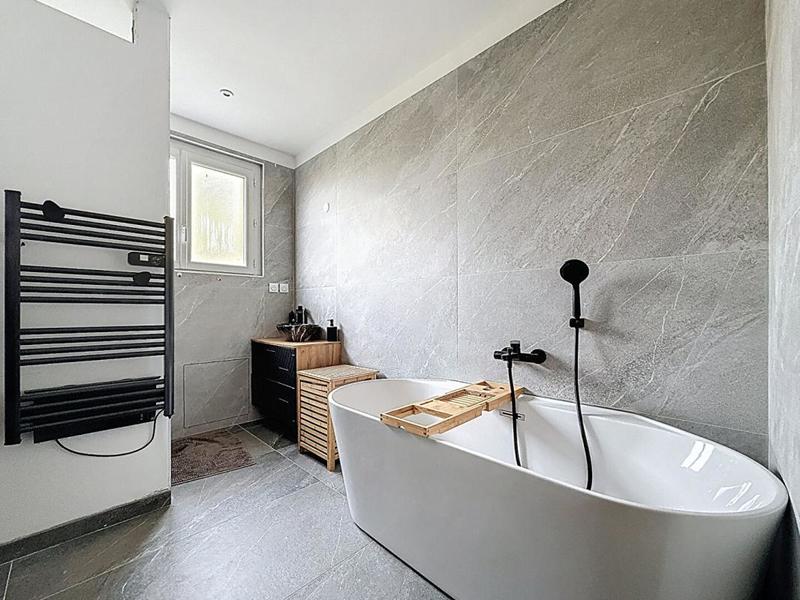 Appartement - 72 m² - 3 pièces