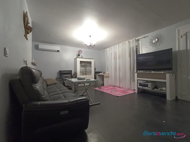 Maison traditionnelle - 160 m² - 6 pièces