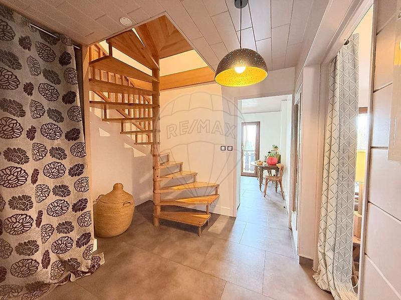 Duplex - 84 m² - 4 pièces