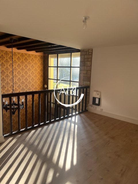 Appartement - 94 m² - 5 pièces