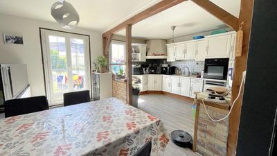 Maison - 87 m² - 5 pièces