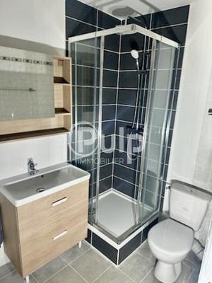 Immeuble - 257 m² - 16 pièces