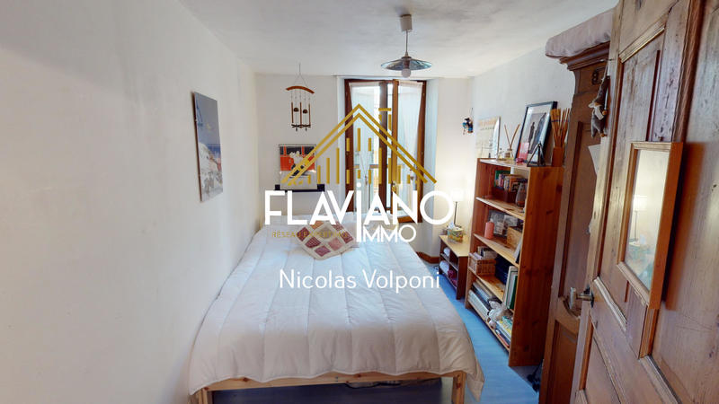 Appartement - 123 m² - 5 pièces