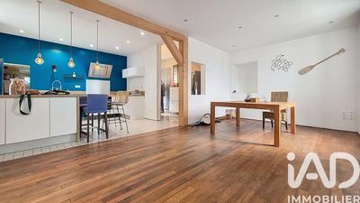 Maison - 122 m² - 6 pièces