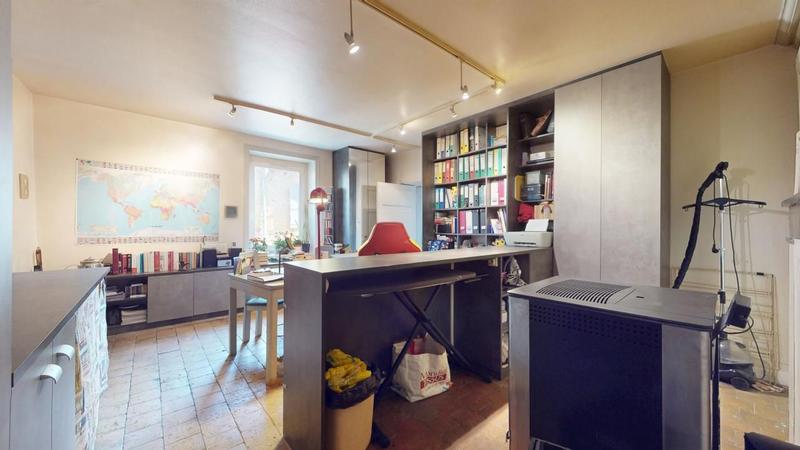 Maison - 240 m² - 5 pièces