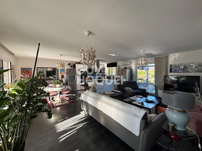 Maison - 107 m² - 4 pièces