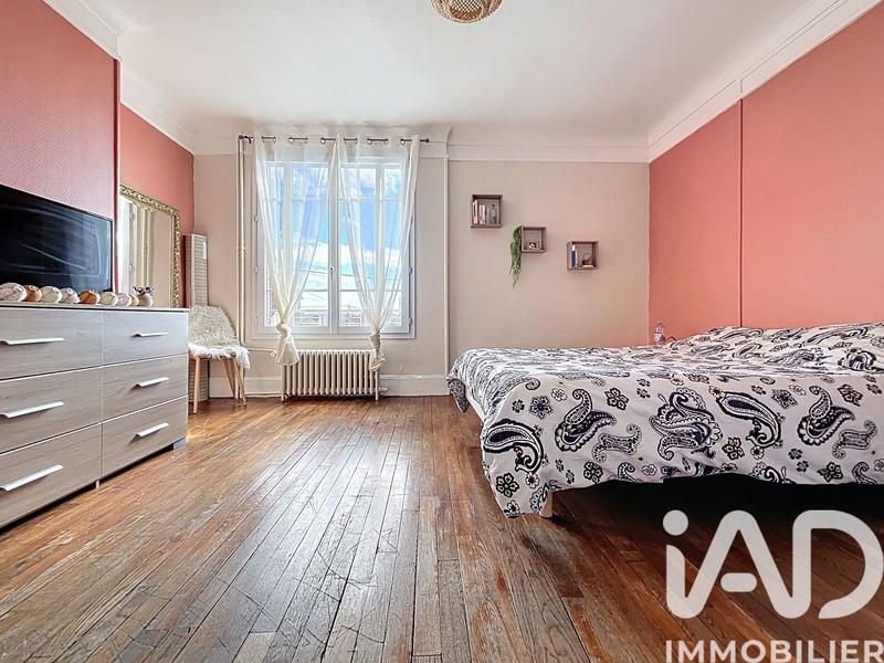 Maison - 140 m² - 7 pièces