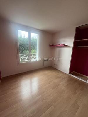 Pavillon - 123 m² - 7 pièces