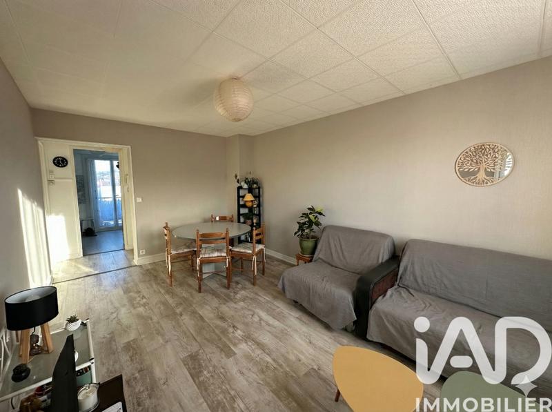 Appartement - 67 m² - 4 pièces