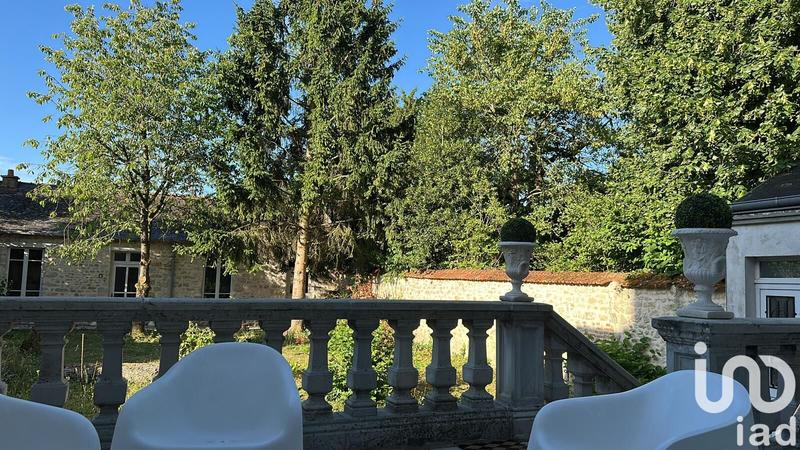 Maison - 238 m² - 9 pièces