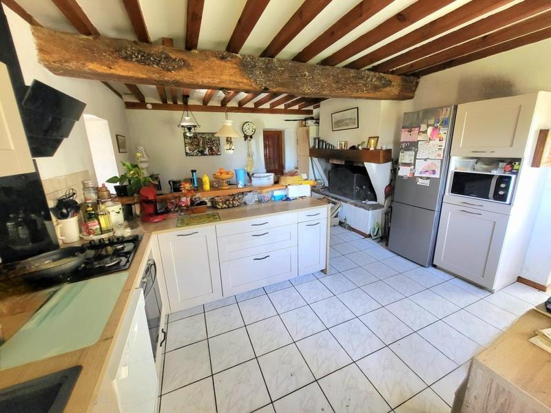 Maison - 335 m² - 14 pièces