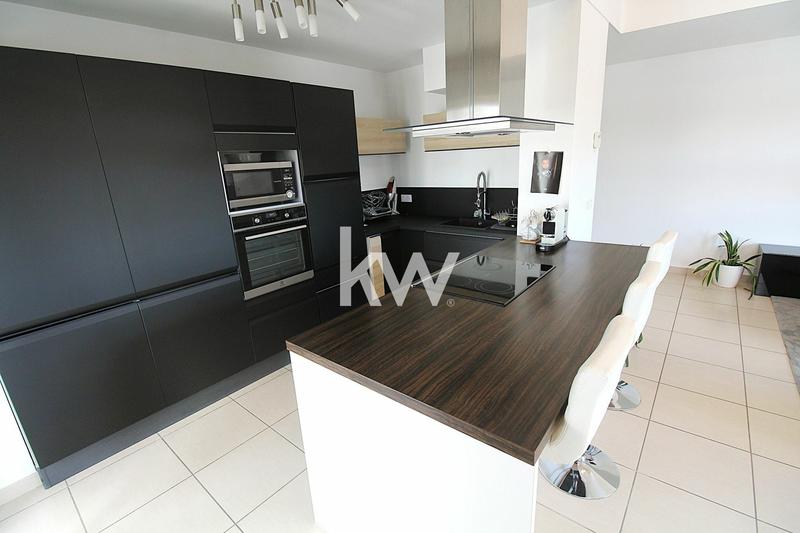 Duplex - 130 m² - 5 pièces