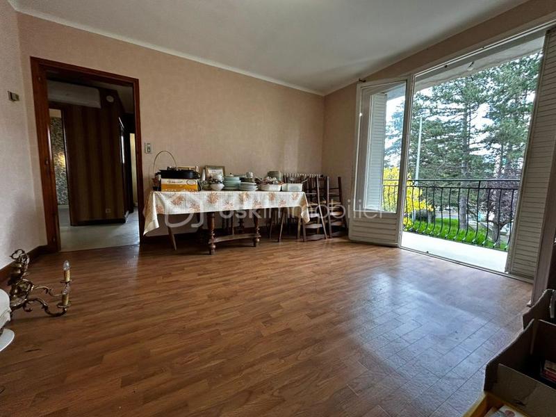 Maison - 89 m² - 4 pièces