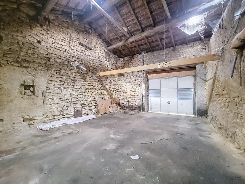 Maison - 138 m² - 5 pièces