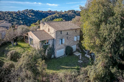 Villa - 155 m² - 6 pièces