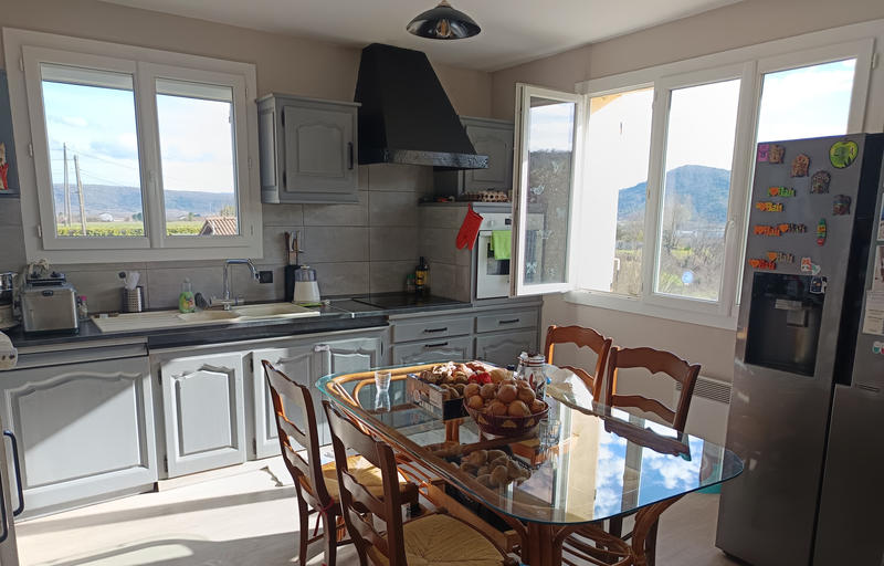 Maison - 170 m² - 9 pièces