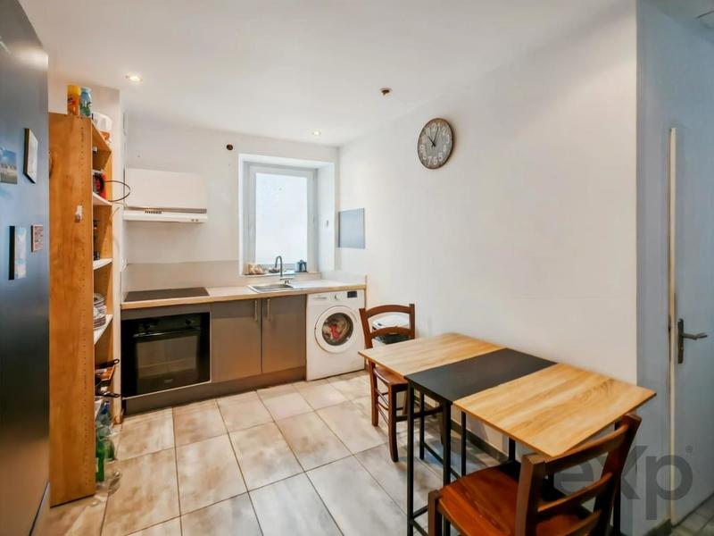 Appartement - 61 m² - 2 pièces