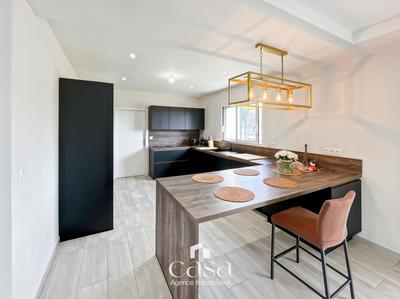 Maison contemporaine - 165 m² - 7 pièces
