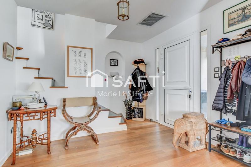 Maison - 189 m² - 6 pièces