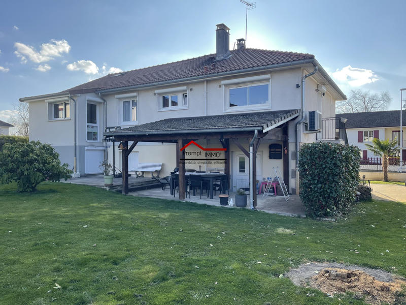 Maison - 128 m² - 8 pièces